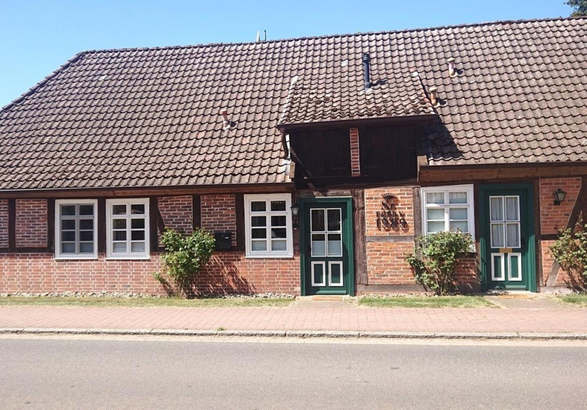 Luedersburger Strasse 19B公寓 外观 照片